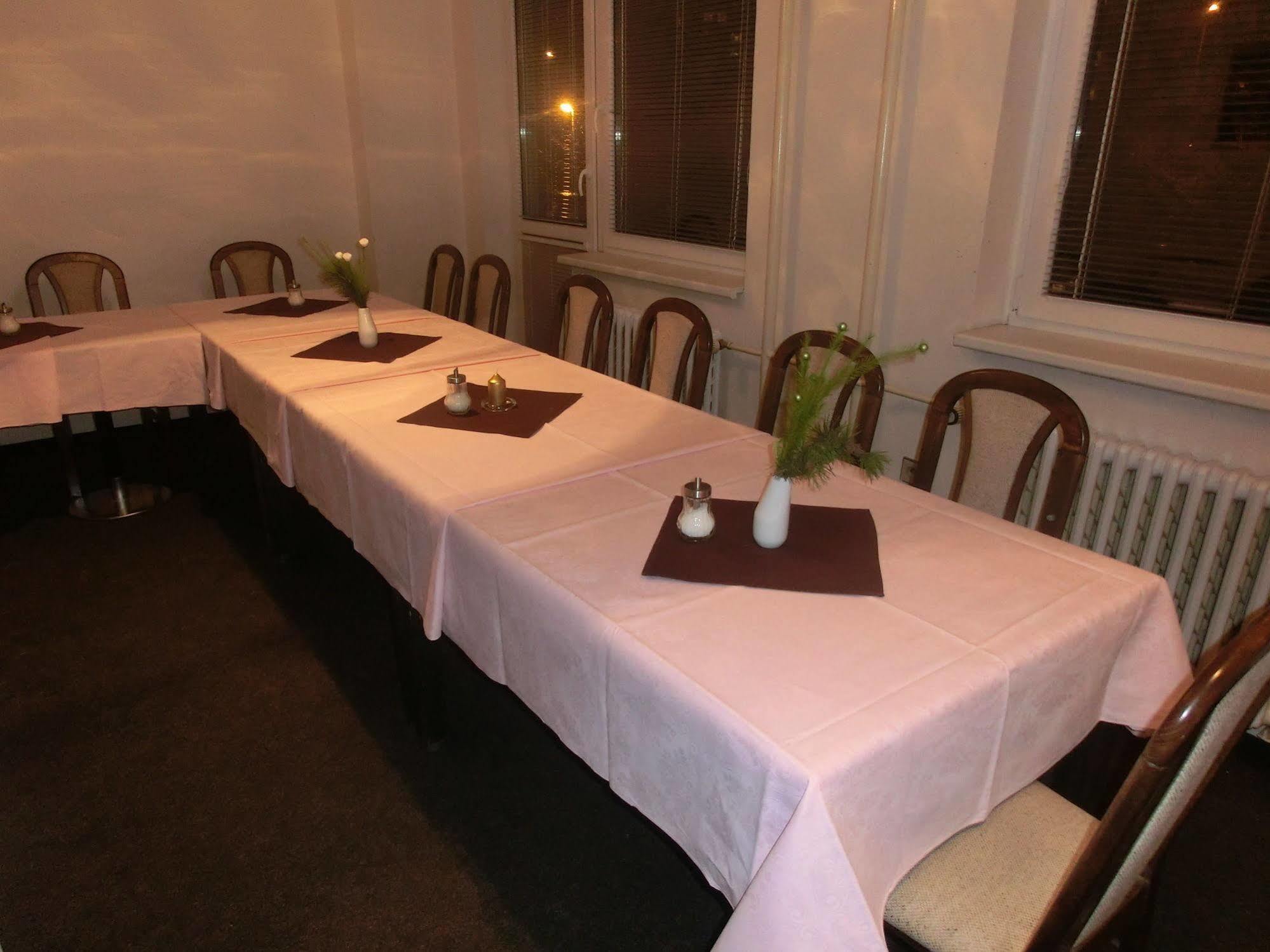Cladich Pavilions Bed And Breakfast Aldgate Dış mekan fotoğraf
